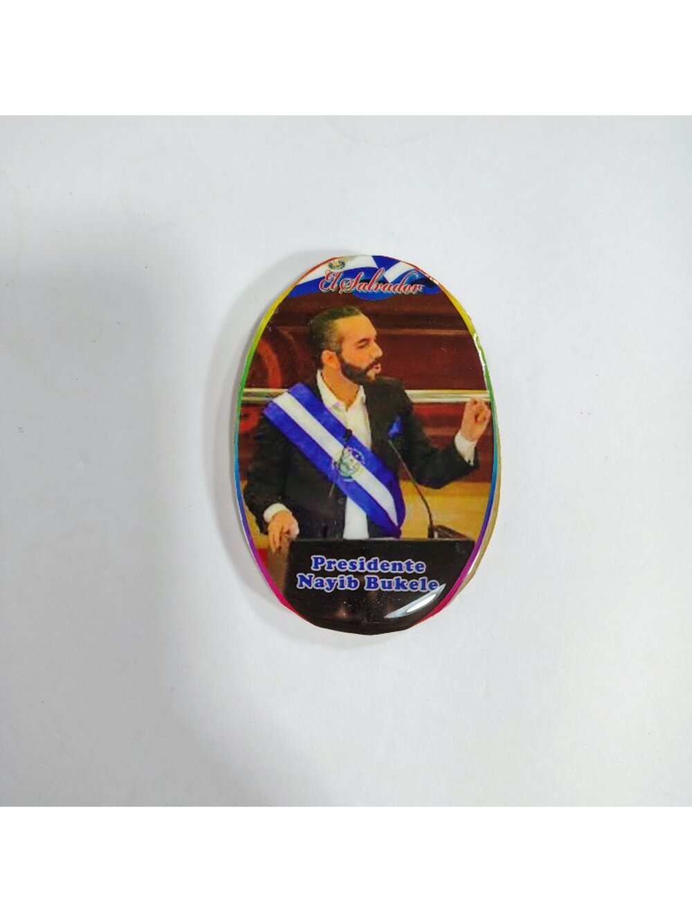 Oval Wooden Magnet With Presidente Nayib Bukele Design El Salvador Memorabilia 3